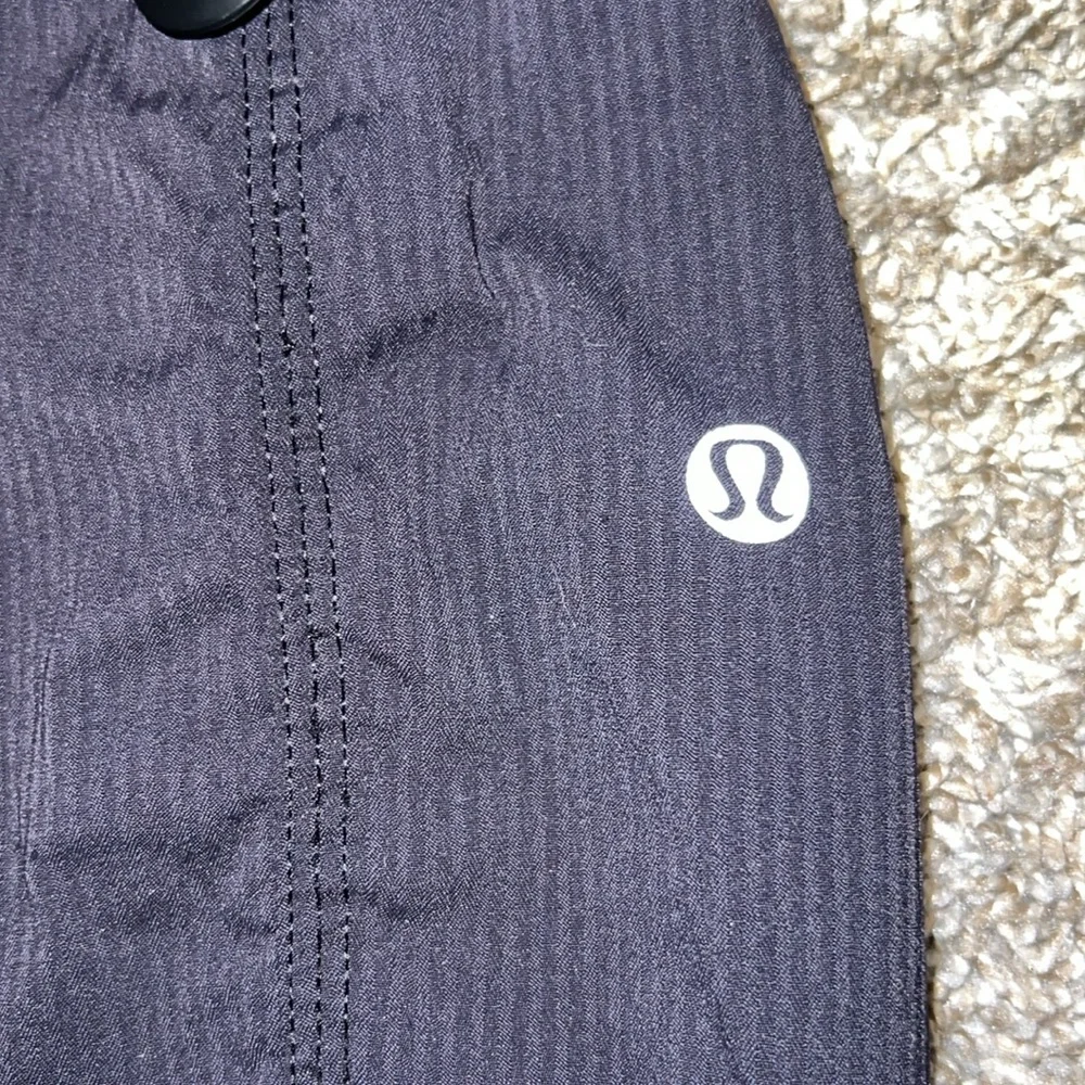 Lululemon Yoga Camp Pant Black Size 4? RARE - Picture 6 of 12
